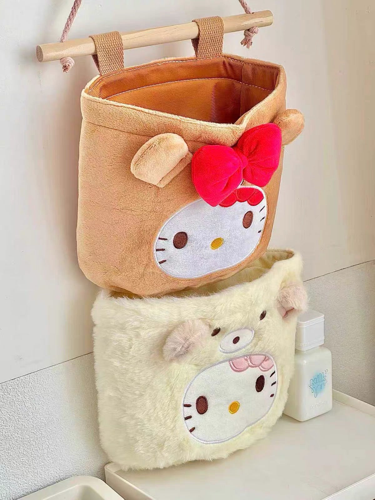 Hello Kitty & My Melody Hanging Organizer